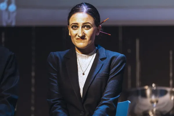 Ausbruch des Weltfriedens, Premiere 18.07.2026