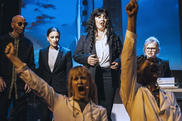 Ausbruch des Weltfriedens, Premiere 18.07.2026