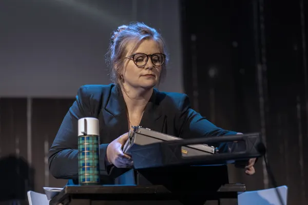 Ausbruch des Weltfriedens, Premiere 18.07.2026