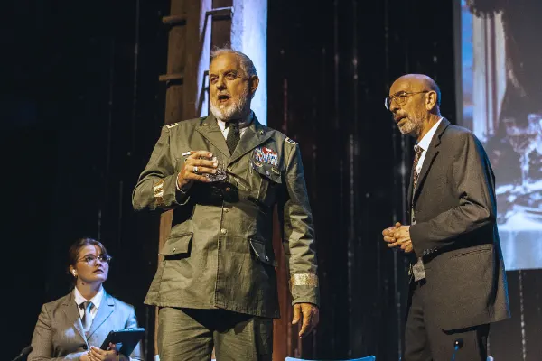 Ausbruch des Weltfriedens, Premiere 18.07.2026