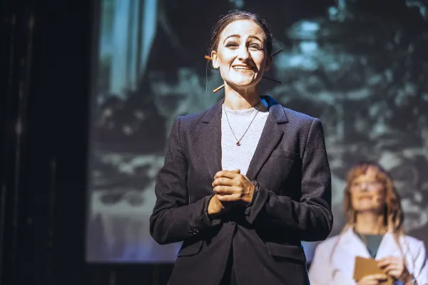 Ausbruch des Weltfriedens, Premiere 18.07.2026